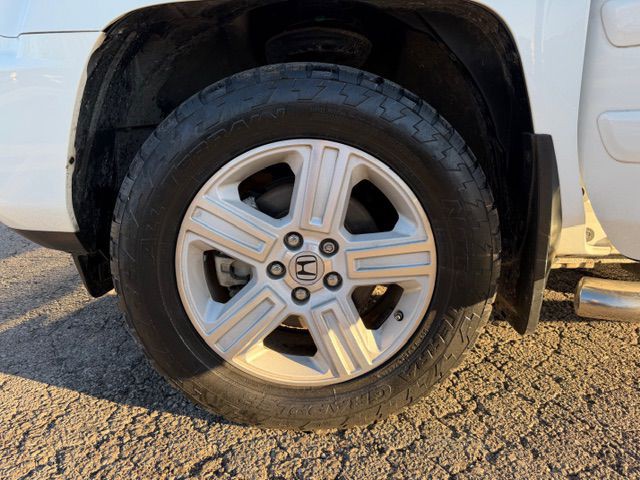 2014 Honda Ridgeline Image 8