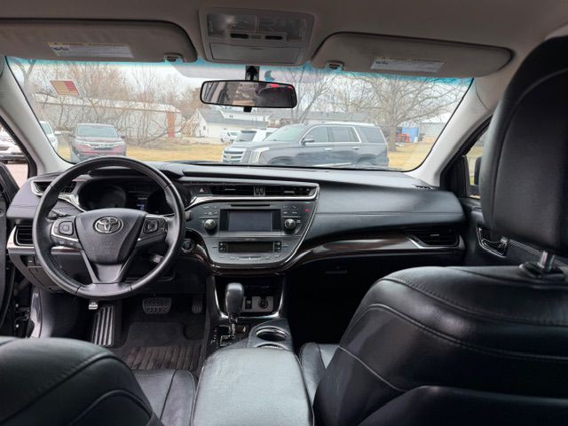 2014 Toyota Avalon Image 7