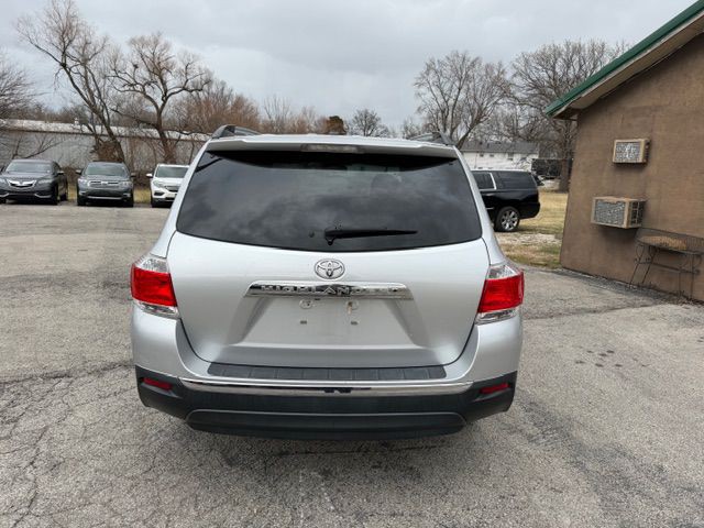 2013 Toyota Highlander Image 4