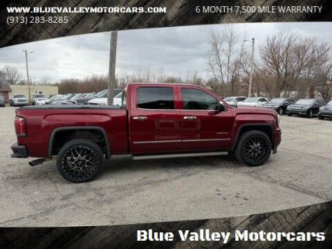 2017 GMC Sierra Image 3