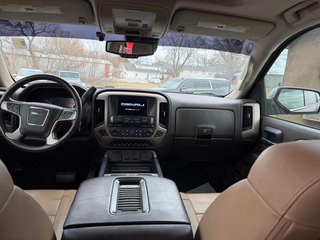 2017 GMC Sierra Image 8