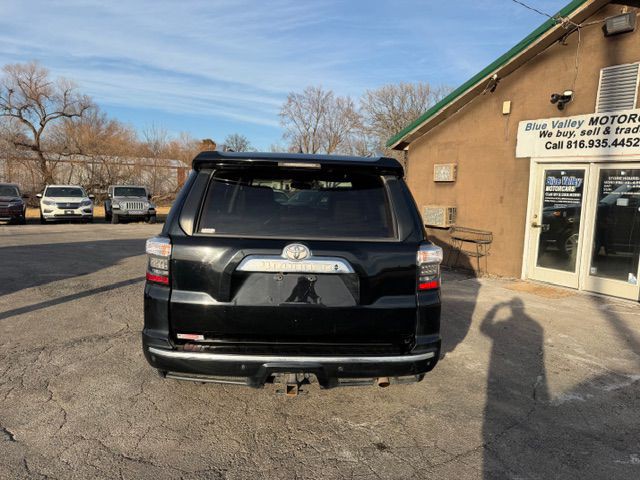 2016 Toyota 4Runner Image 4