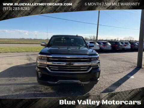 2017 Chevrolet Silverado 1500 Image 2