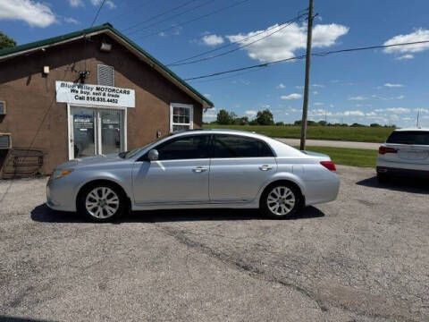 2012 Toyota Avalon Image 1