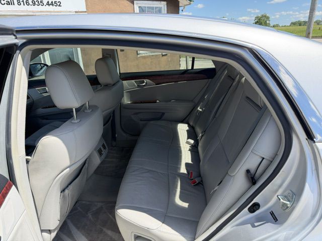 2012 Toyota Avalon Image 6