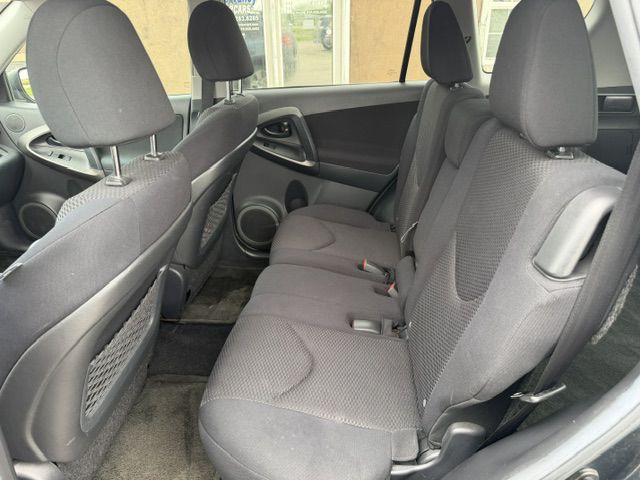 2011 Toyota Rav4 Image 6