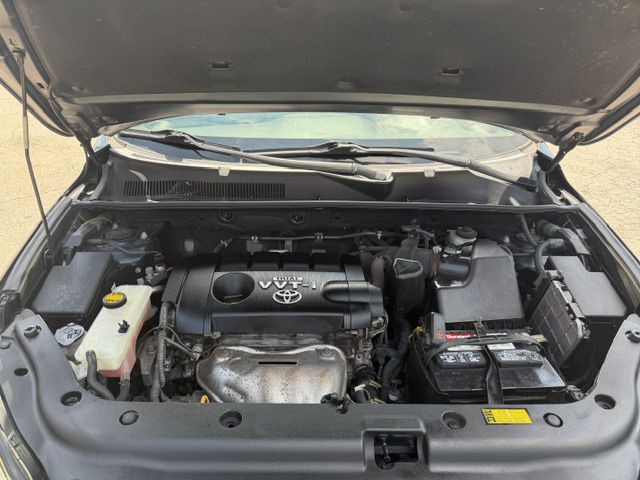 2010 Toyota Rav4 Image 4