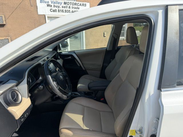 2013 Toyota Rav4 Image 5