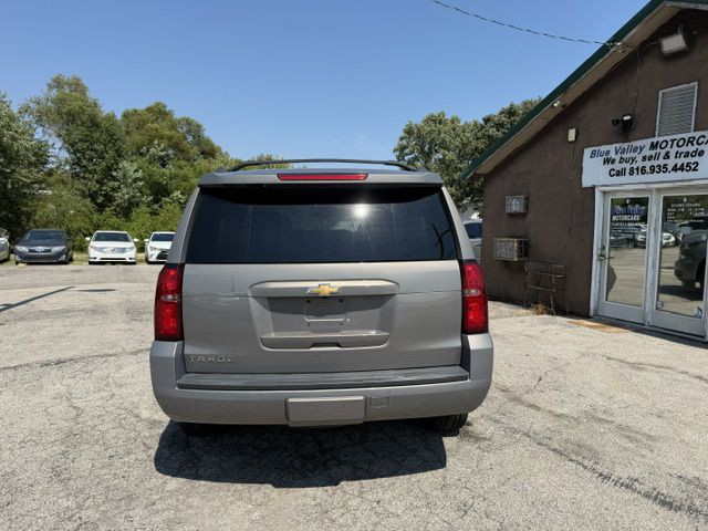 2017 Chevrolet Tahoe Image 4