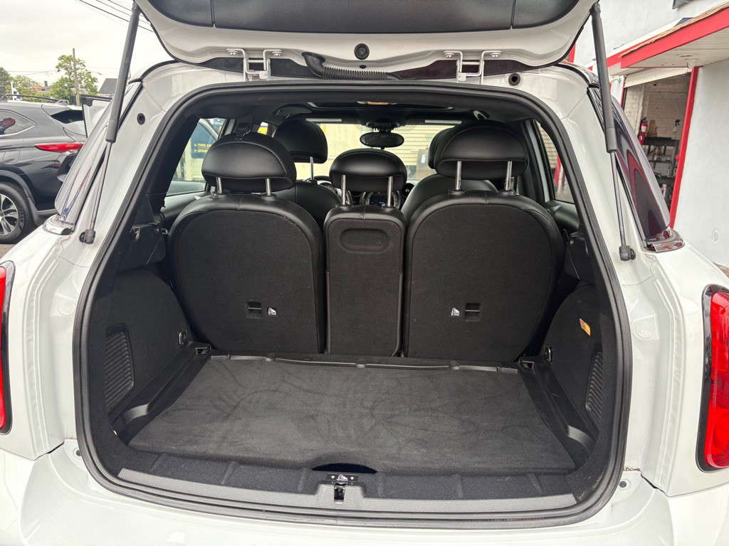 2016 MINI Cooper Image 27