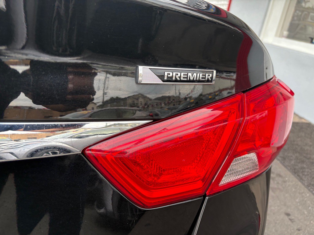 2019 Chevrolet Impala Image 12