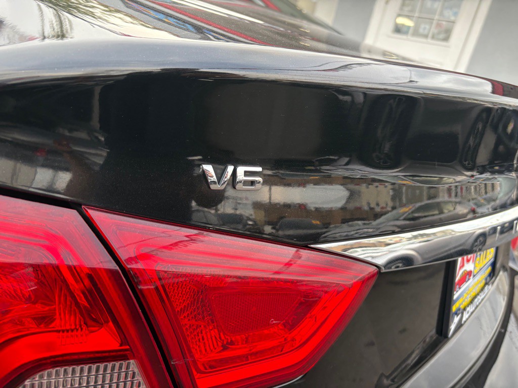 2019 Chevrolet Impala Image 13
