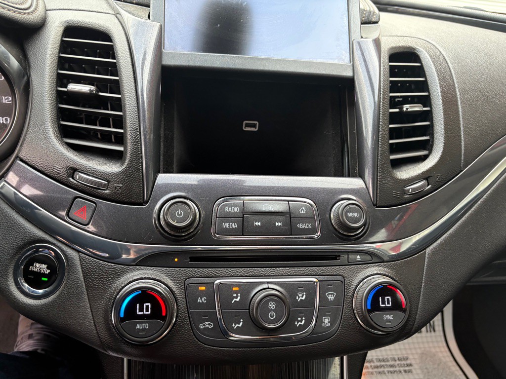 2019 Chevrolet Impala Image 27