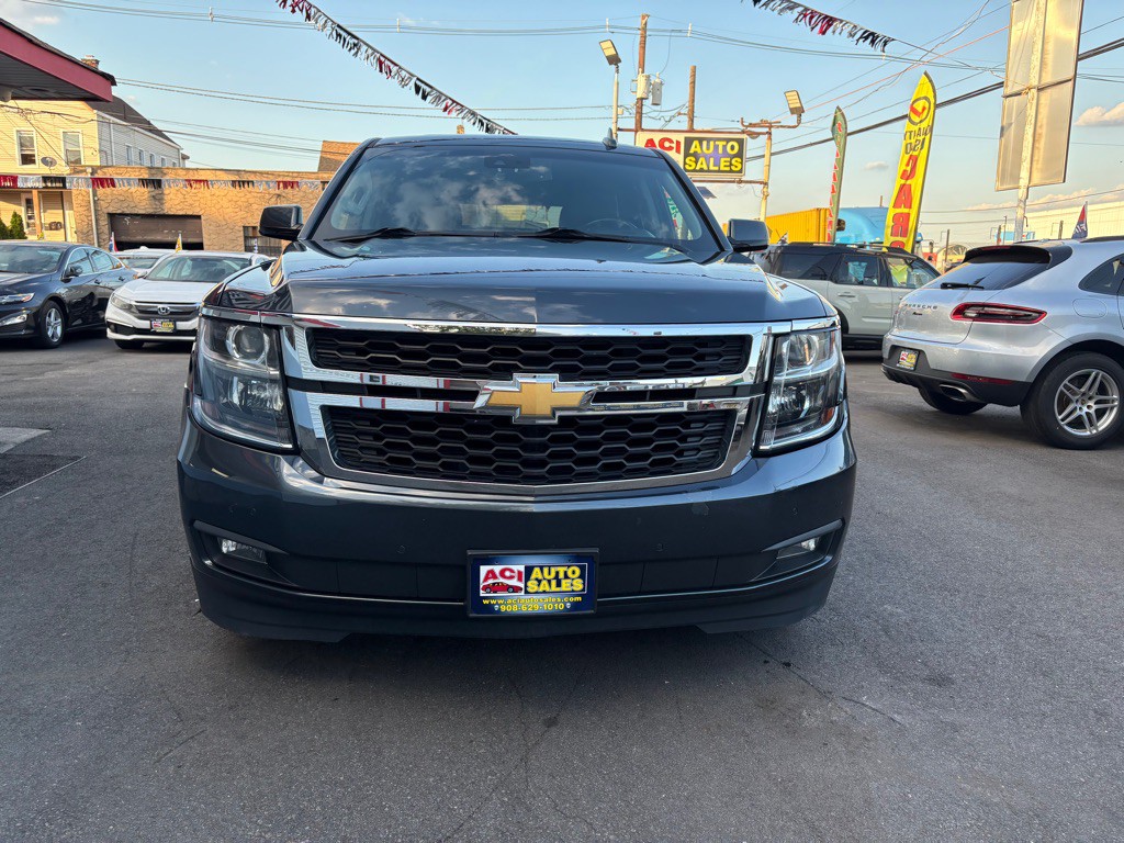 2019 Chevrolet Tahoe Image 2
