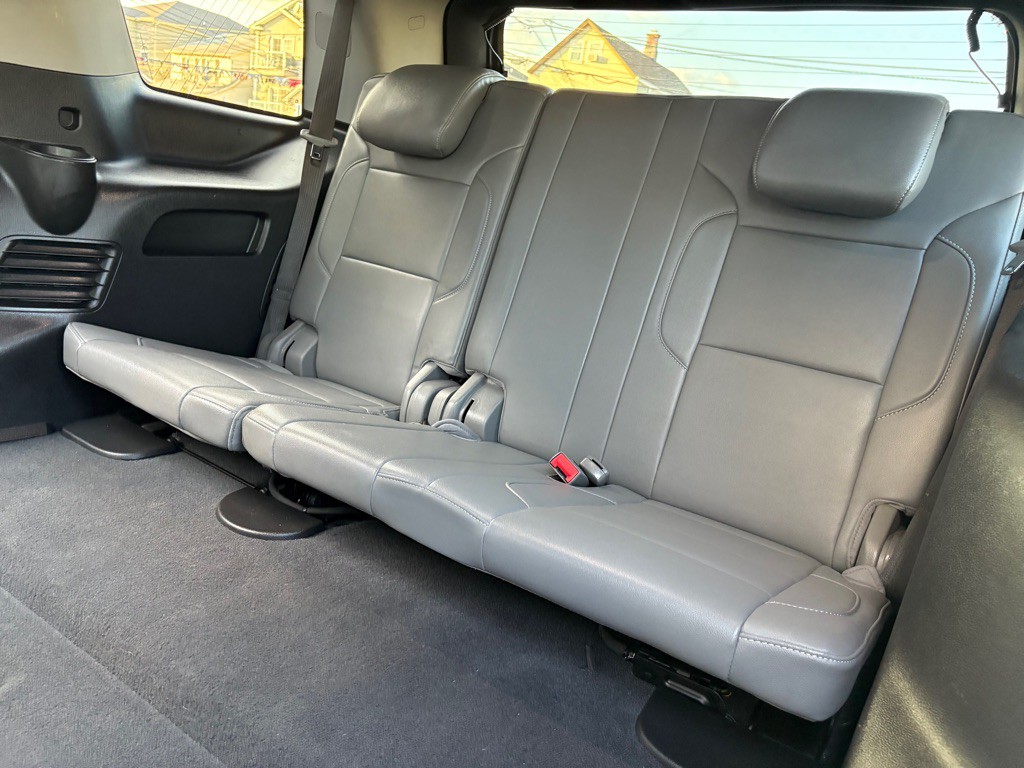 2019 Chevrolet Tahoe Image 32