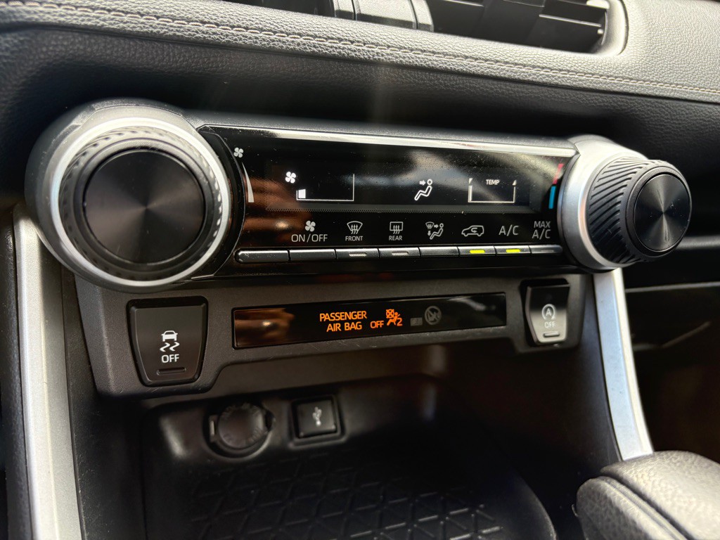 2020 Toyota Rav4 Image 20