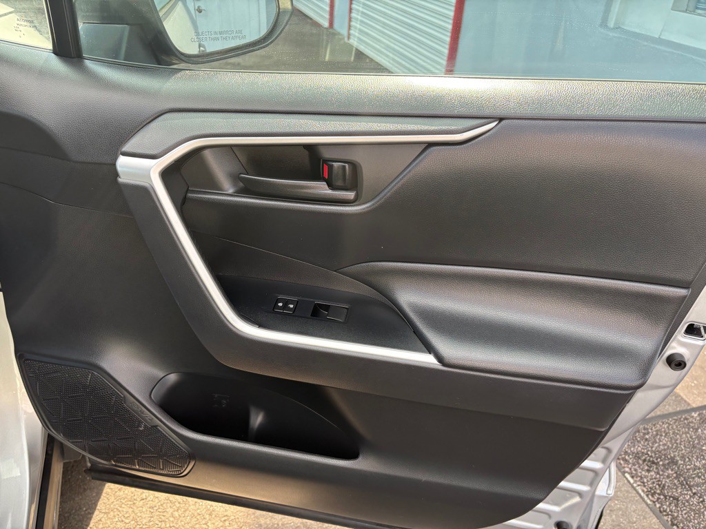 2020 Toyota Rav4 Image 22