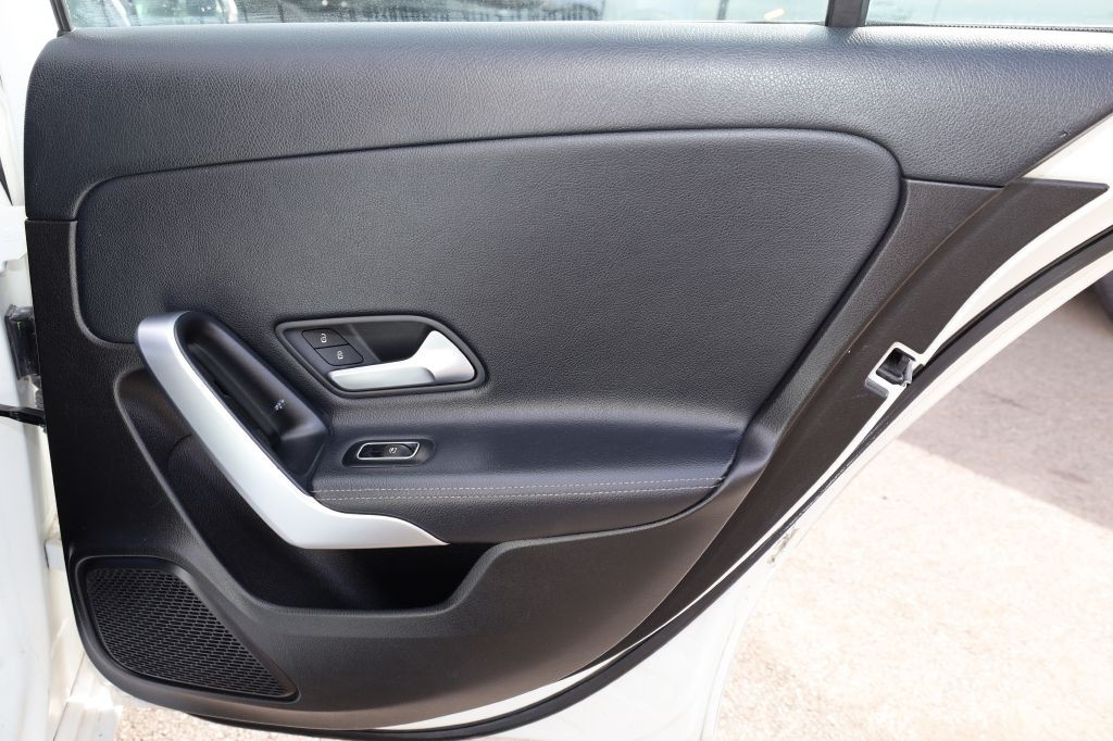 2019 Mercedes-Benz A Image 17