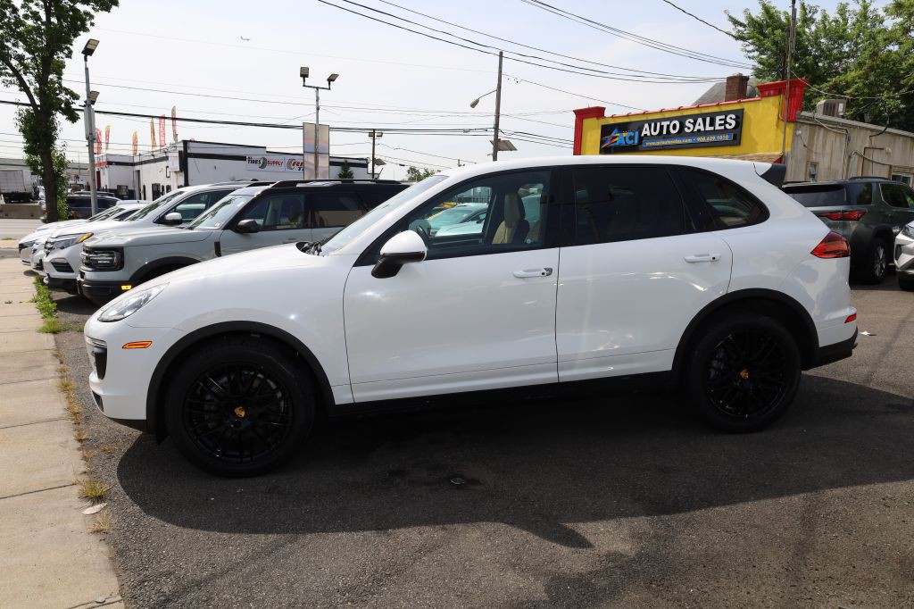 2016 Porsche Cayenne Image 4