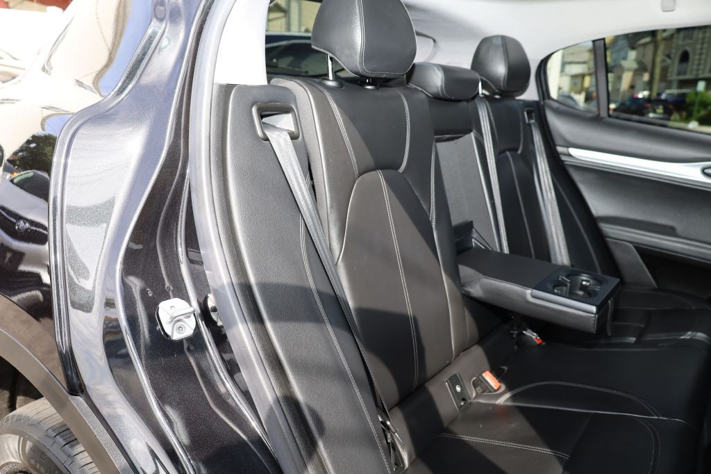 2018 Alfa Romeo Stelvio Image 20