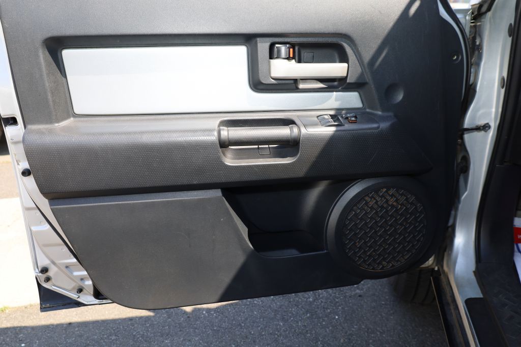 2007 Toyota FJ Cruiser Image 5