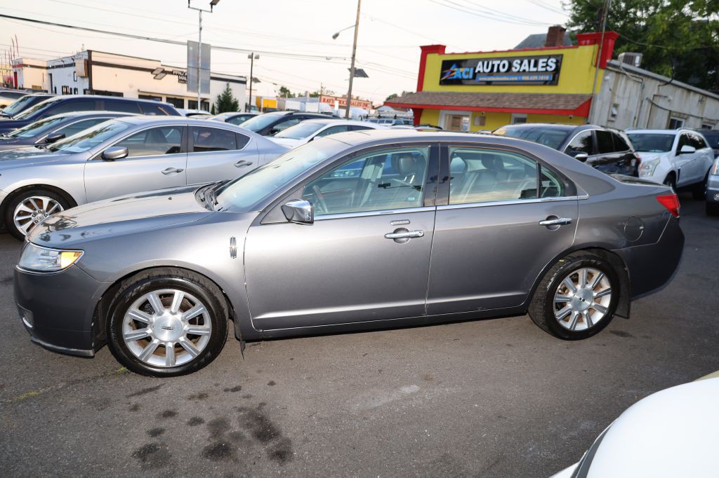 2012 Lincoln MKZ Image 4