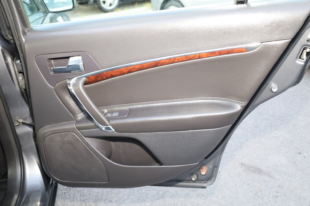 2012 Lincoln MKZ Image 16