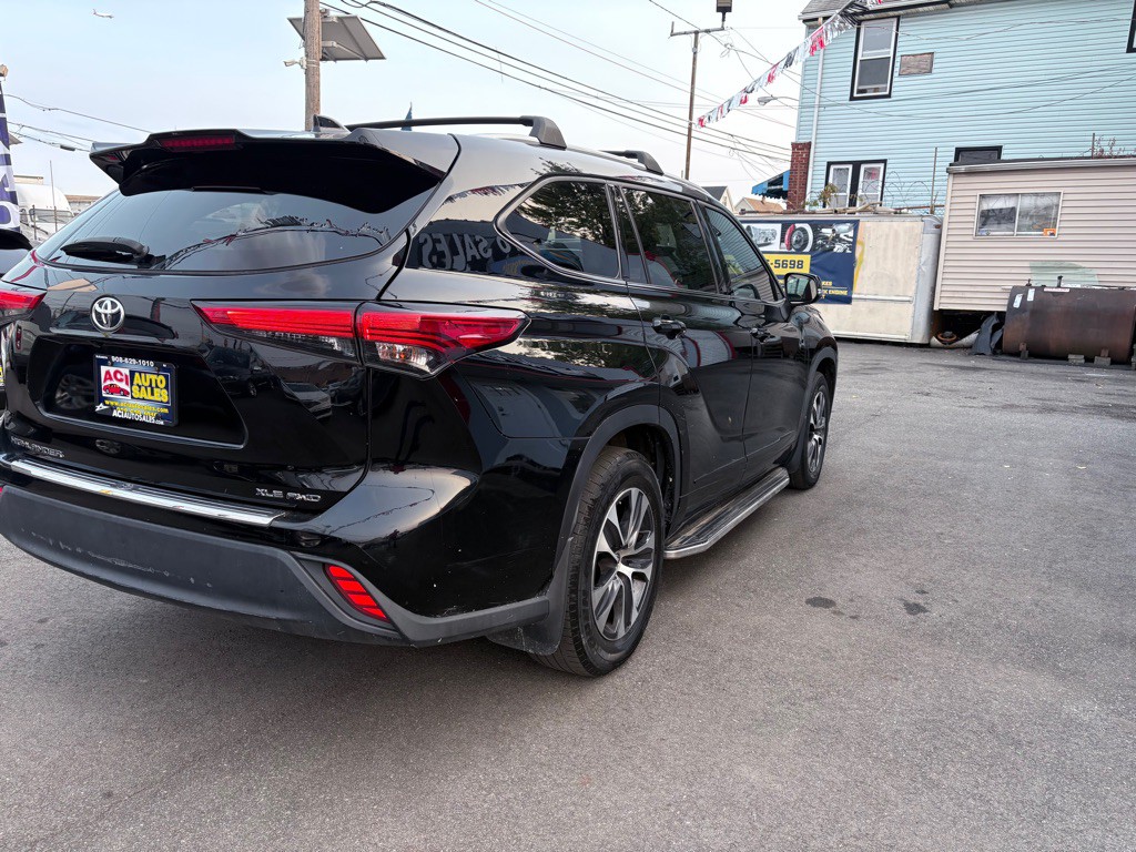 2022 Toyota Highlander Image 7
