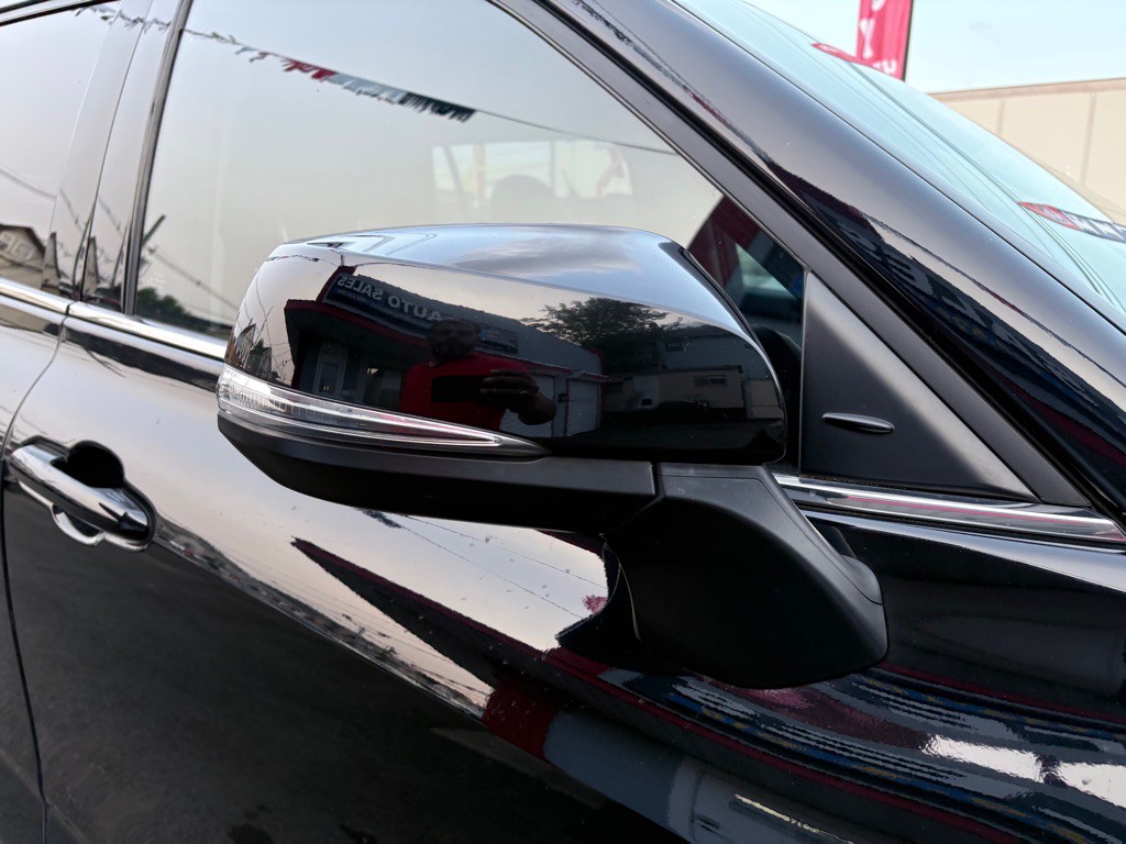 2022 Toyota Highlander Image 9