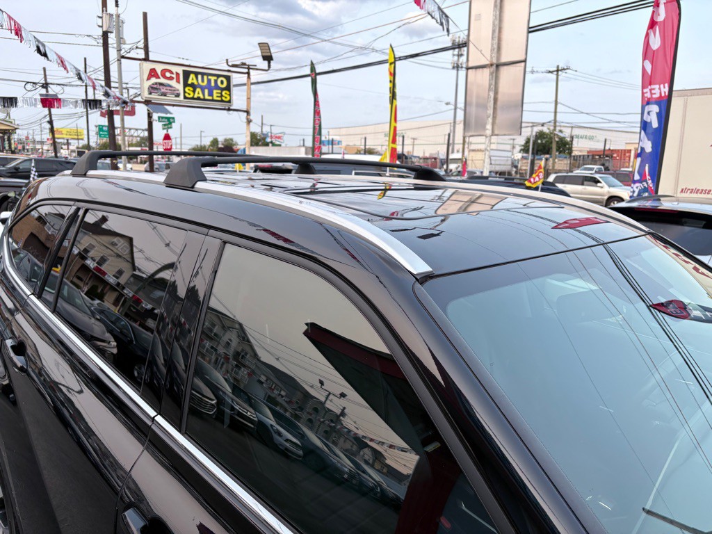 2022 Toyota Highlander Image 10