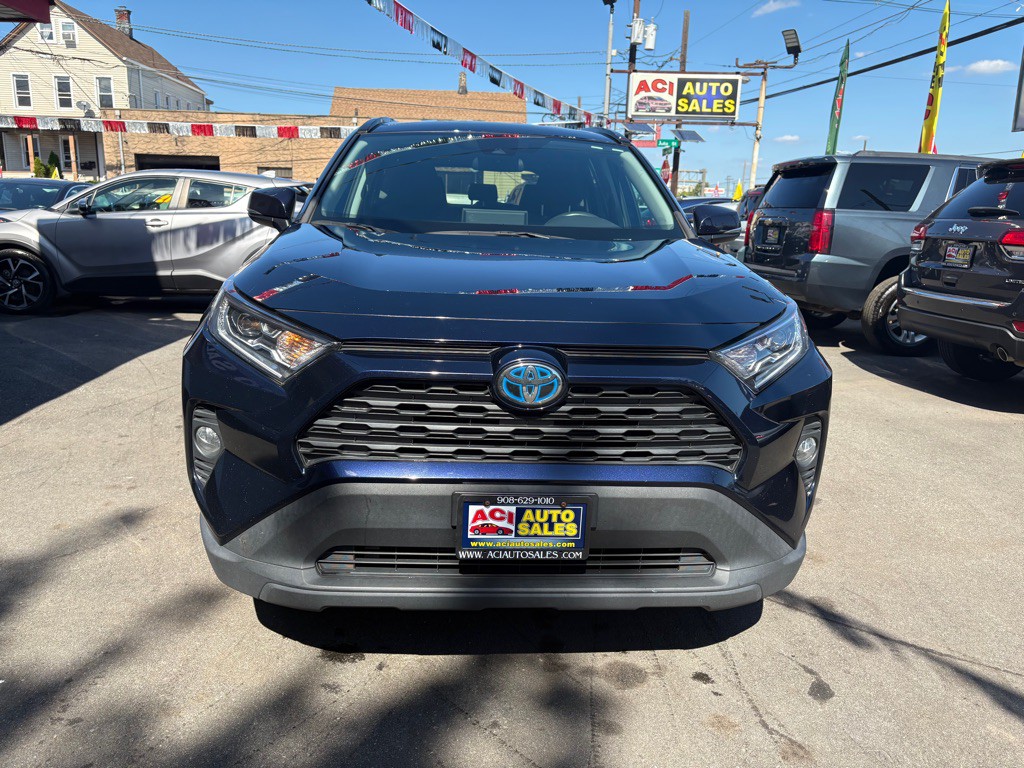 2021 Toyota Rav4 Image 2