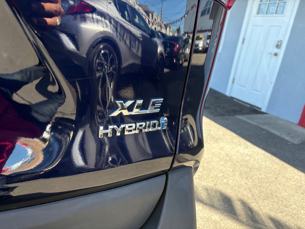 2021 Toyota Rav4 Image 11