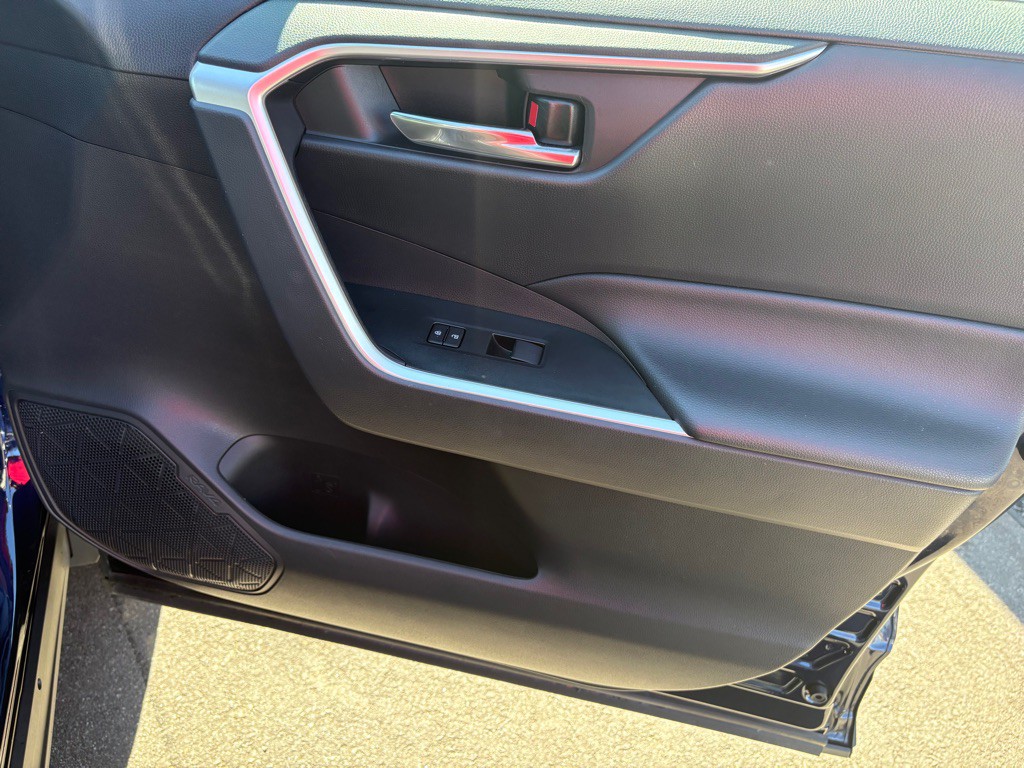 2021 Toyota Rav4 Image 25