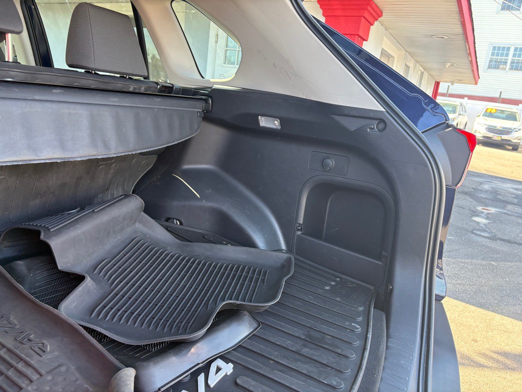 2021 Toyota Rav4 Image 34