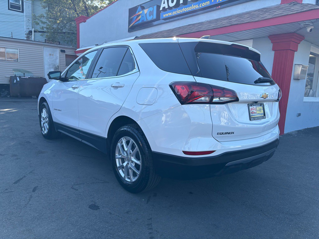 2022 Chevrolet Equinox Image 5