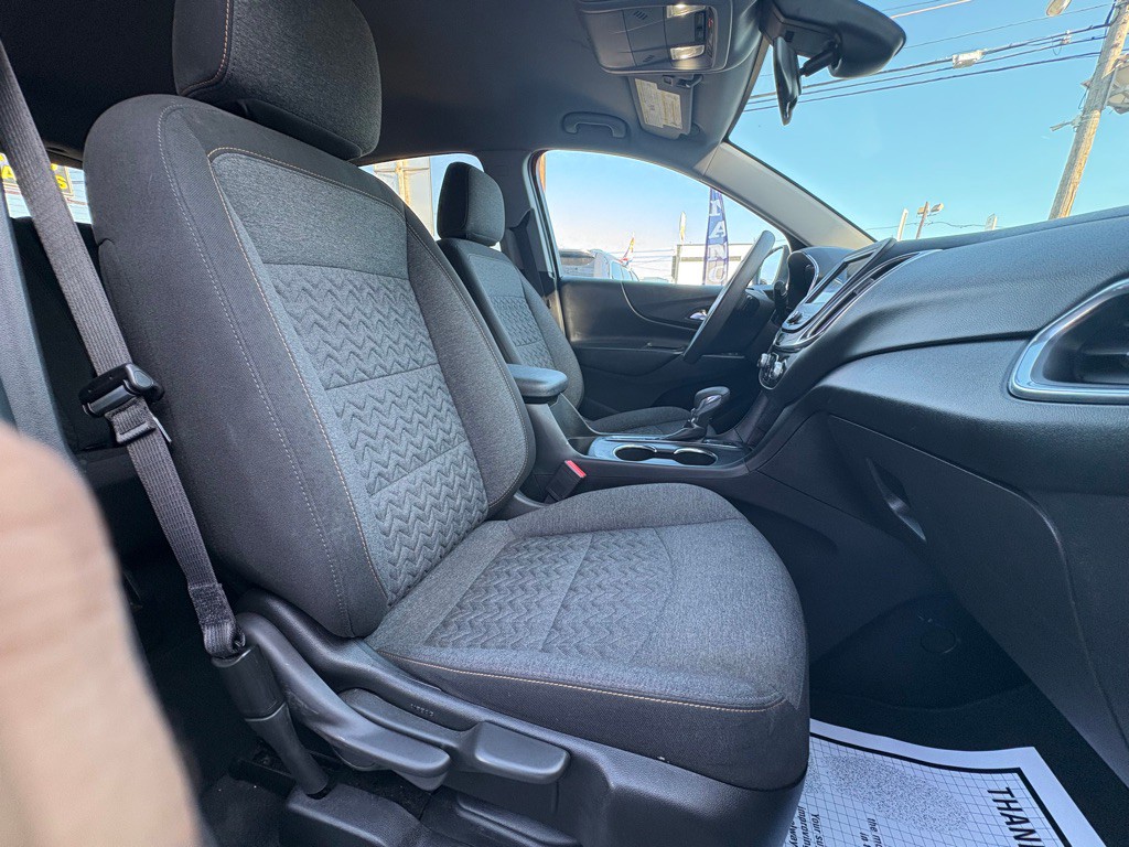 2022 Chevrolet Equinox Image 25