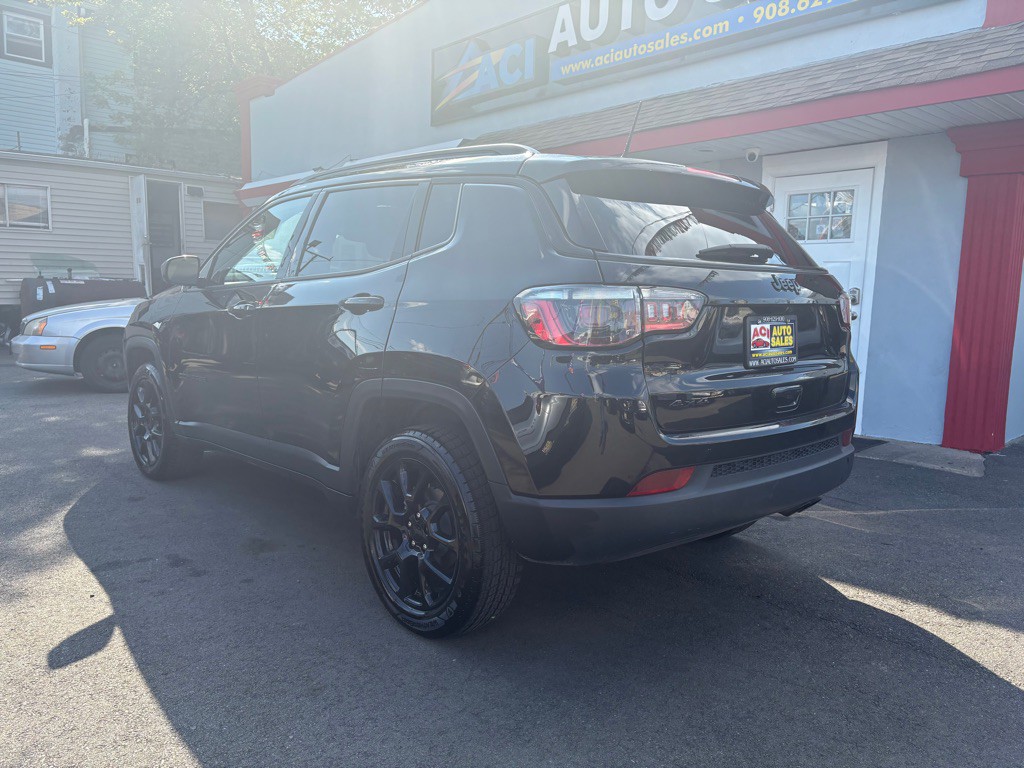 2022 Jeep Compass Image 5