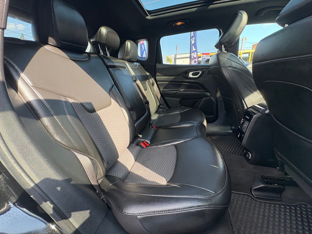 2022 Jeep Compass Image 31