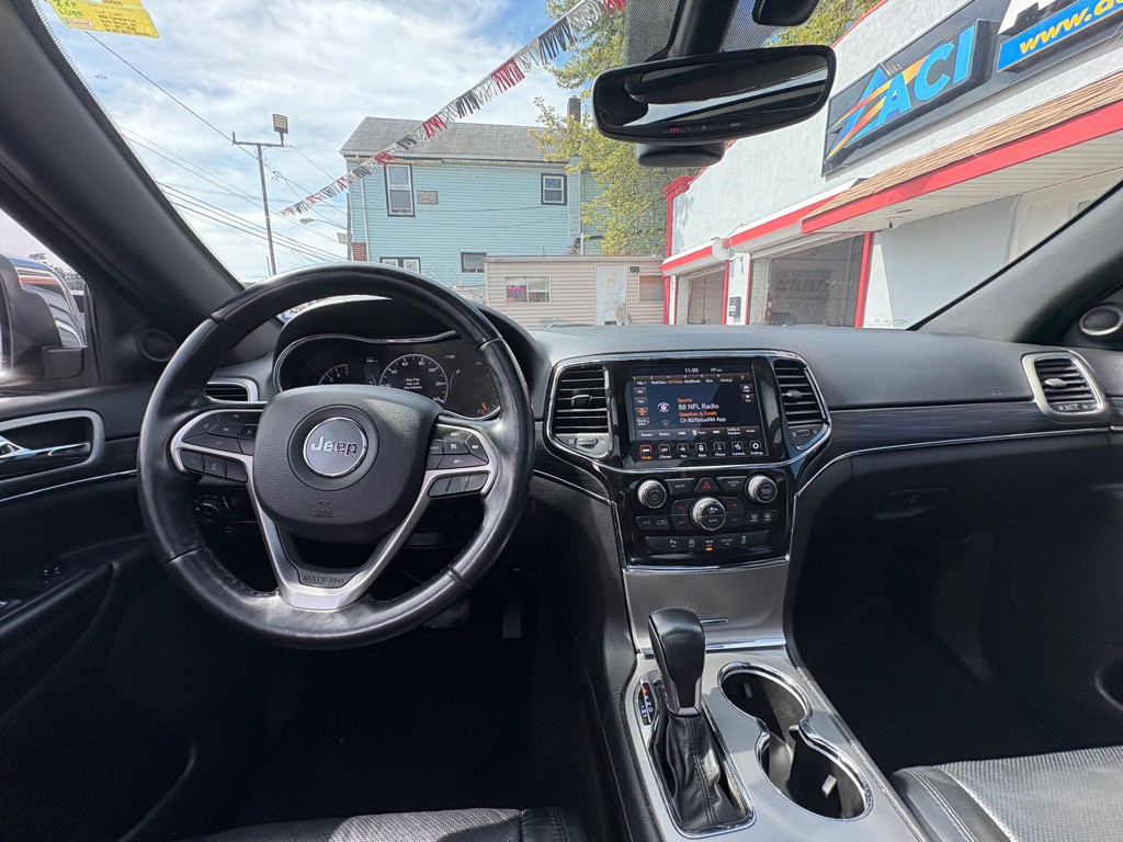 2021 Jeep Grand Cherokee Image 17