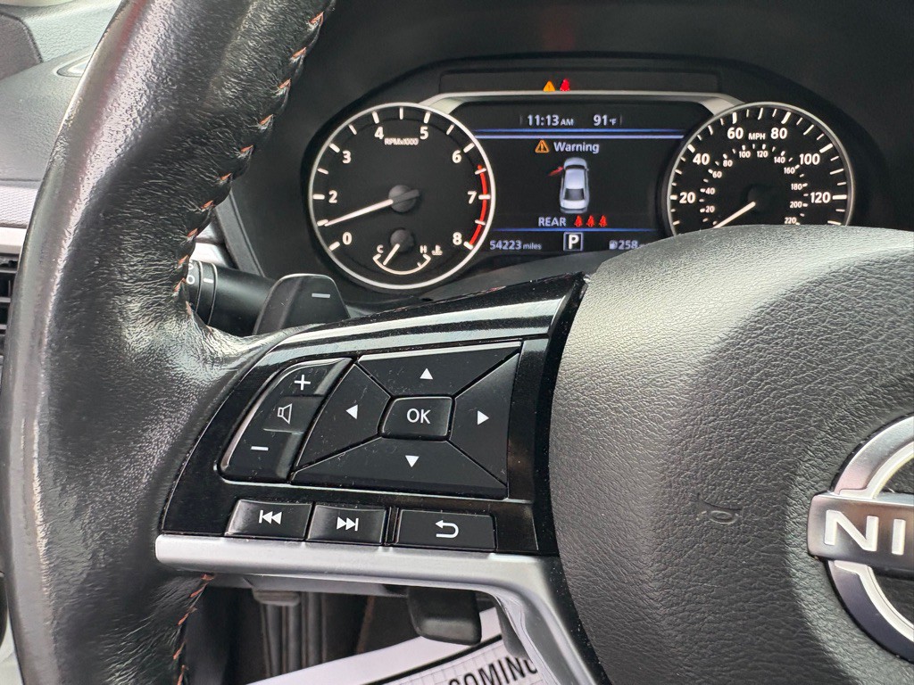 2023 Nissan Altima Image 17