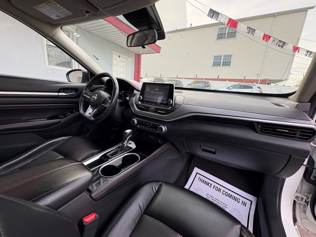 2023 Nissan Altima Image 27