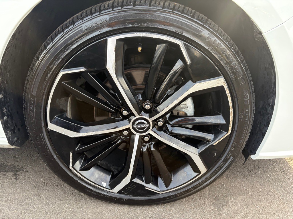 2023 Nissan Altima Image 32