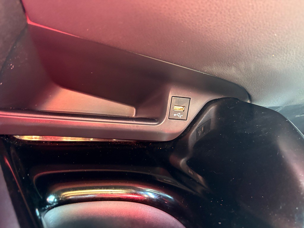 2020 Toyota C-HR Image 25