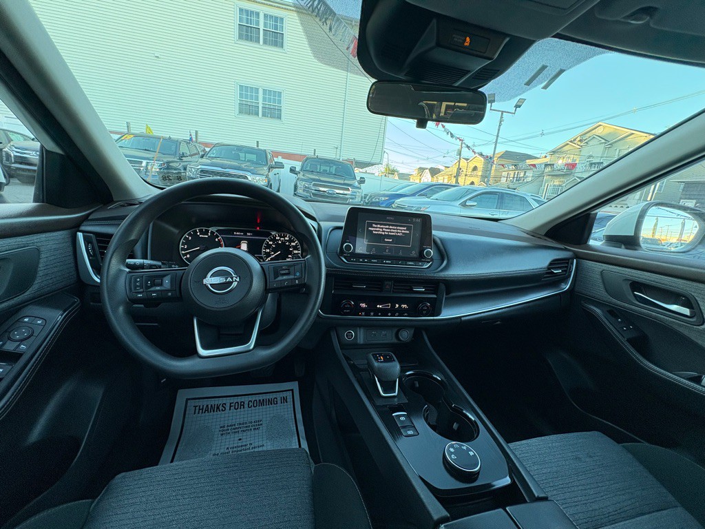 2023 Nissan Rogue Image 18