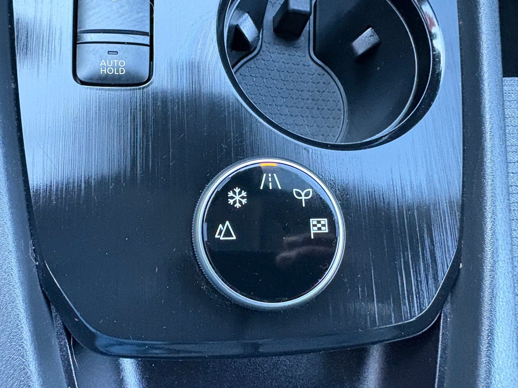2023 Nissan Rogue Image 27