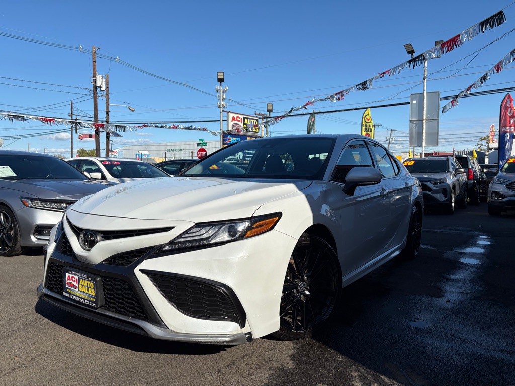 2023 Toyota Camry Image 3