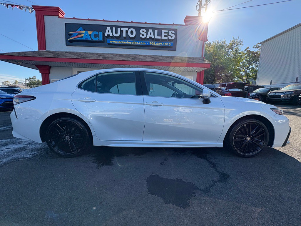 2023 Toyota Camry Image 8