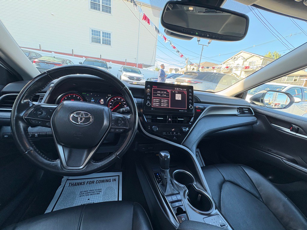 2023 Toyota Camry Image 18