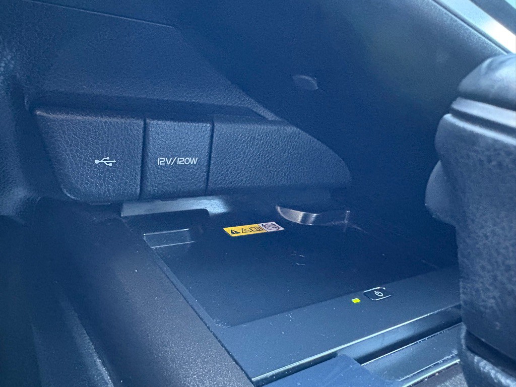 2023 Toyota Camry Image 24