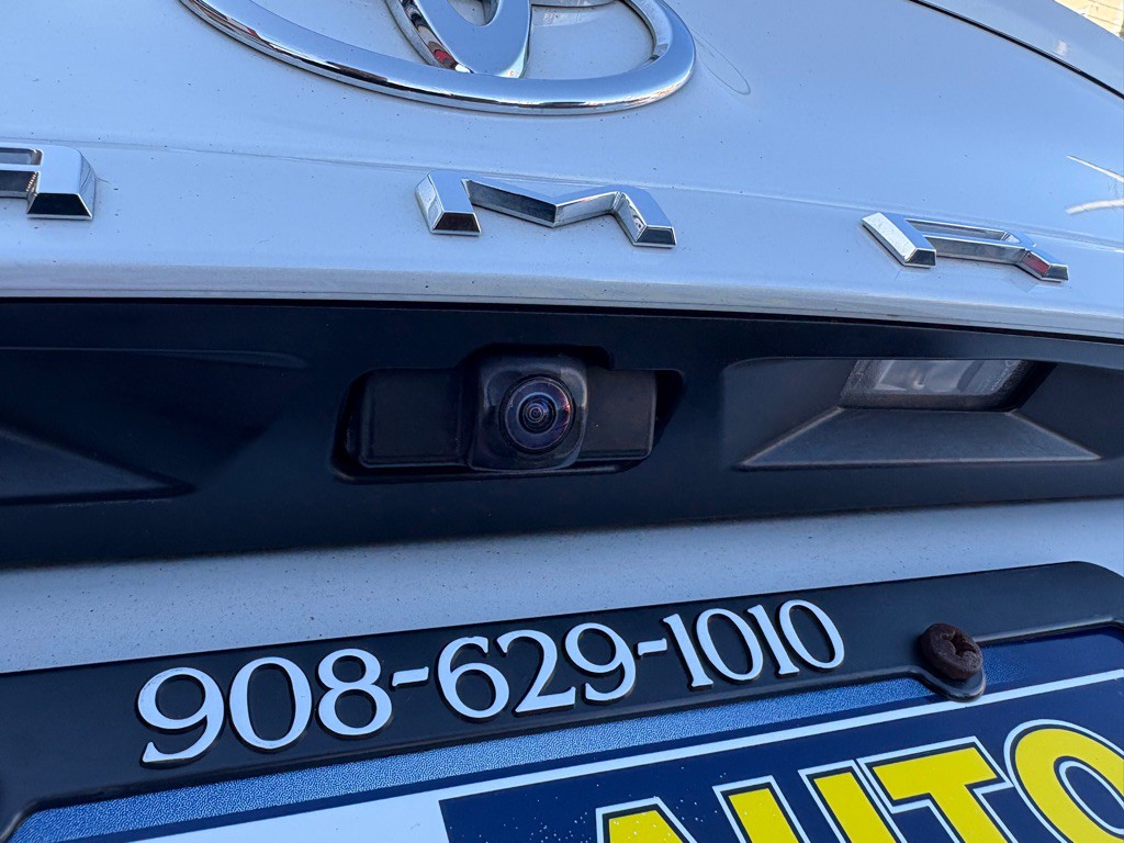 2023 Toyota Camry Image 35